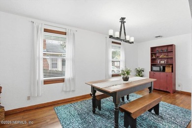 Charming Murray Hill home in a highly desirable, family-friendly - photo 8