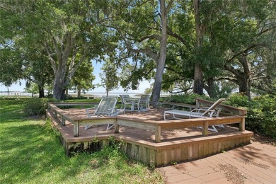 Welcome home to this stunning lakefront 4-bedroom, 2-bath - photo 27
