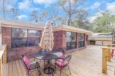 Wake up to breathtaking waterfront views in this beautifully - photo 46