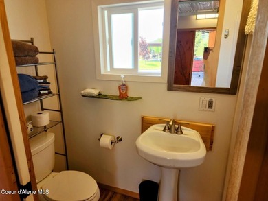 'Class A Motorcoach' Property (built in 2017) has many amenities - photo 5