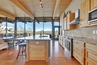 Upscale design, convenience & panoramic views define this Smith - photo 6