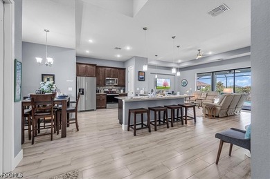 Welcome to your Southwest Florida waterfront dream home in Cape - photo 8