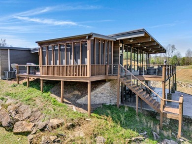 Upscale design, convenience & panoramic views define this Smith - photo 9