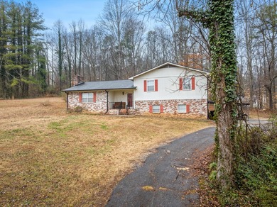 MOTIVATED SELLER. Priced to move quickly. This property is great - photo 3