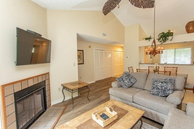 This stunning two-bedroom, two-bath, second floor villa offers - photo 26