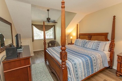 This stunning two-bedroom, two-bath, second floor villa offers - photo 27