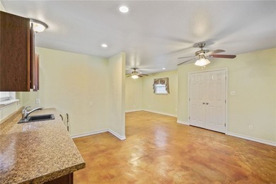 Welcome to this inviting three bedroom, two bathroom home with a - photo 29