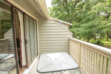 This stunning two-bedroom, two-bath, second floor villa offers - photo 38