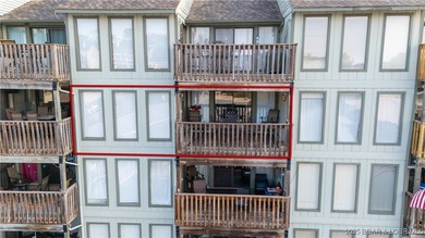 The Complete Condo Package ~ Now Even Better! This charming