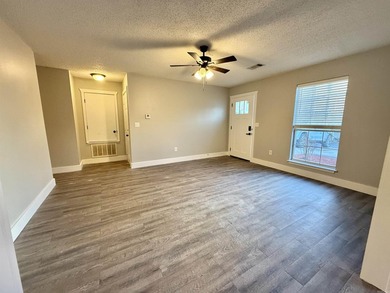 Additional listing photo 4
