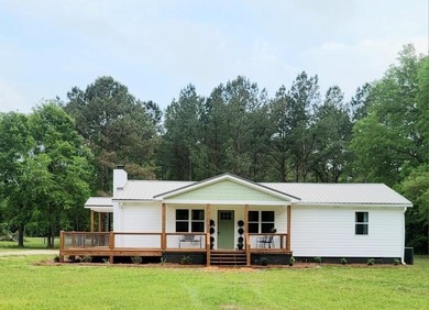 (private lake, pond, coastal) Home For Sale in Pelham Georgia