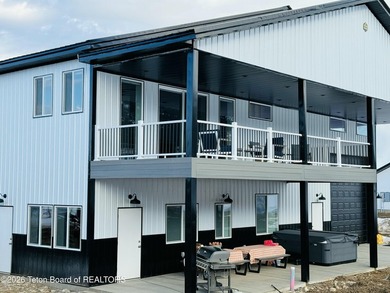 Turnkey Vacation Rental Business in Star Valley Ranch, WY - - photo 6