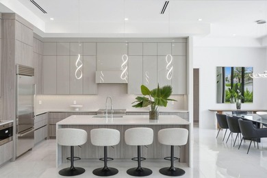 Imagine living just blocks from the action of Mizner Park and - photo 19