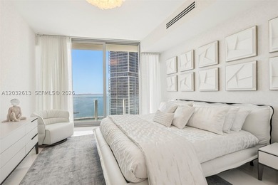 Experience luxury living in this brand-new never lived in,fully - photo 25