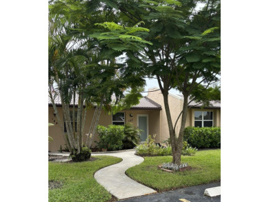 Lake Home For Sale in West Palm Beach, Florida