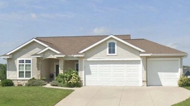 Welcome to your dream home in sought-after Pleasant Hill - photo 1