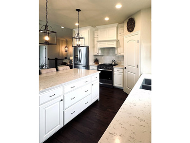 Welcome to your dream home in sought-after Pleasant Hill - photo 8