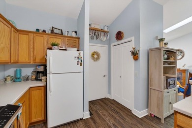 Enjoy the simplicity of ranch-style condo living at the Portage - photo 6