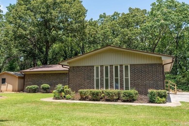 Greers Ferry Lake Home For Sale in Heber Springs Arkansas