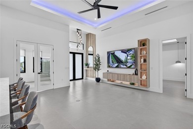 Experience luxury living at its finest in this stunning modern - photo 4