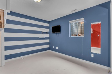 Well-maintained 5-bedroom, 2-bath home in the desirable Seaman