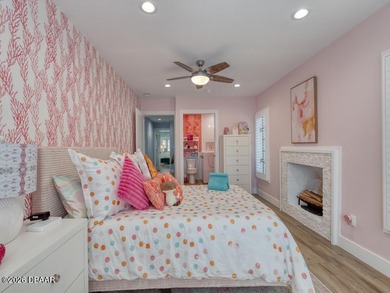 Surround yourself in tasteful luxury in this beautifully - photo 27
