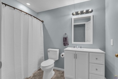 Well-maintained 5-bedroom, 2-bath home in the desirable Seaman