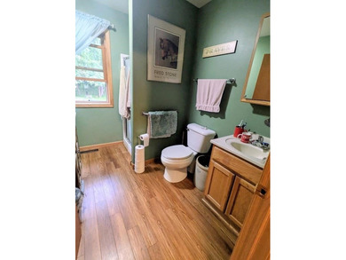 Nestled in a peaceful setting, this well maintained 2 bedroom, 1 - photo 7