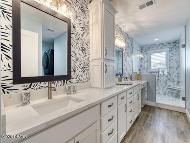 Surround yourself in tasteful luxury in this beautifully - photo 38