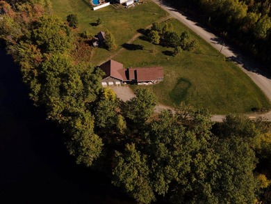 End-of-the-road privacy meets stunning riverfront living in this - photo 40
