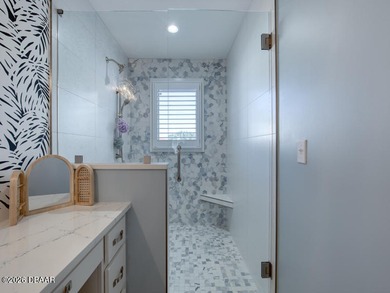 Surround yourself in tasteful luxury in this beautifully - photo 41
