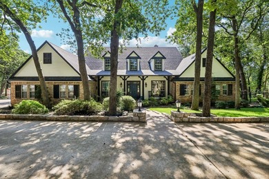 Beautiful single story home on a large heavily wooded home site - photo 2