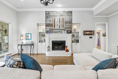 Beautiful single story home on a large heavily wooded home site - photo 7