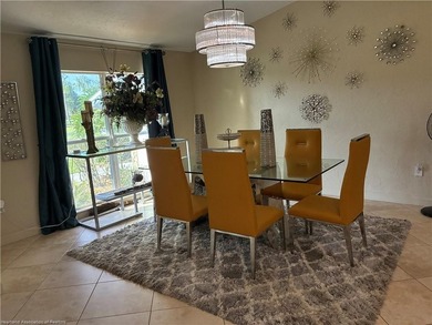 Stunning 5BR 3.5BA Pool home located on the Premier Golf Course - photo 10