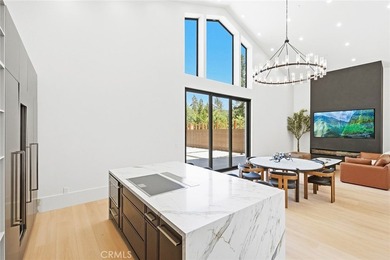 647 Temple - photo 18