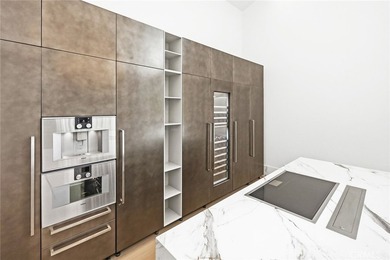 647 Temple - photo 20