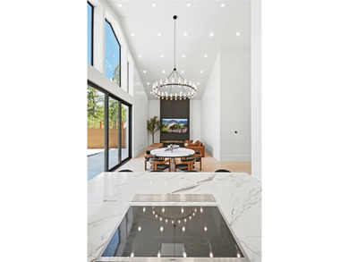 647 Temple - photo 22