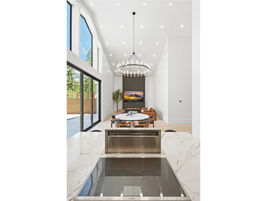 647 Temple - photo 23