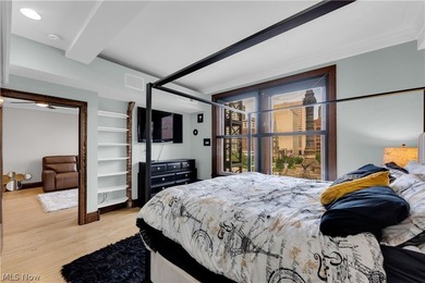 Experience true downtown living in this stunning 2-beds, 2-baths - photo 25