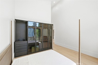 647 Temple - photo 32