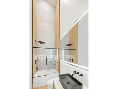 647 Temple - photo 39