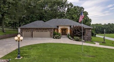 Grand Lake O the Cherokees Home For Sale in Grove Oklahoma