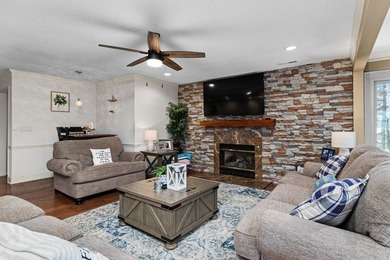 Seller is offering $5000 in concessions with acceptable offer!! - photo 4