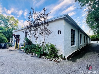 (private lake, pond, coastal) Condo Sale Pending in Athens Georgia