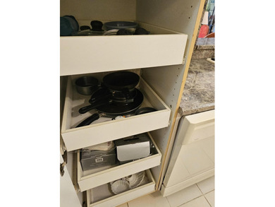 REDUCED! READY TO SELL! BESTLOCATION!! Corner unit w/garage on - photo 18