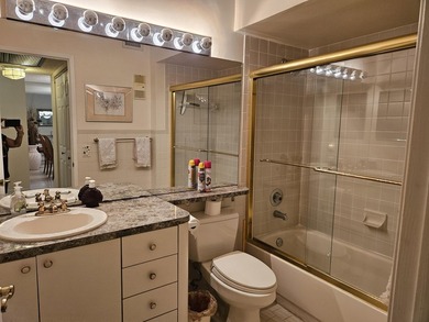 REDUCED! READY TO SELL! BESTLOCATION!! Corner unit w/garage on - photo 31