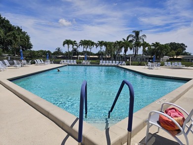 REDUCED! READY TO SELL! BESTLOCATION!! Corner unit w/garage on - photo 42