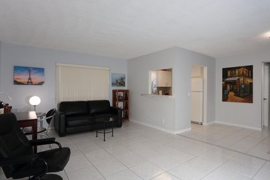 Owner financing available! Move-in ready! Sparkling clean - photo 3