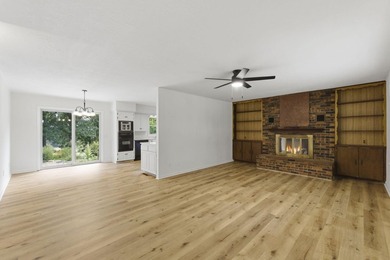 Just minutes from Stockton Lake, this move-in ready home sits on - photo 7