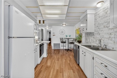ATTRACTIVE AND VERY SPACIOUS THREE-BED, TWO-BATH HOME WAITING - photo 10